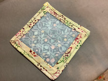 Load image into Gallery viewer, Trivet or potholder with silicone insert for heat resistance
