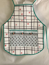 Load image into Gallery viewer, Kids apron on canvas with your choice of fabric
